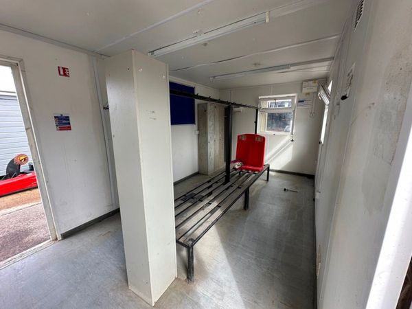 32 x 10 site office drying changing room cabin .. 361389555