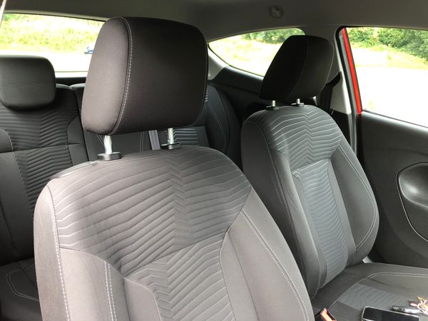 Ford Fiesta 2013 361416155