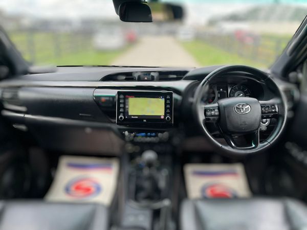 211 Toyota Hilux Invincible X Manual Beauty***** 361445357