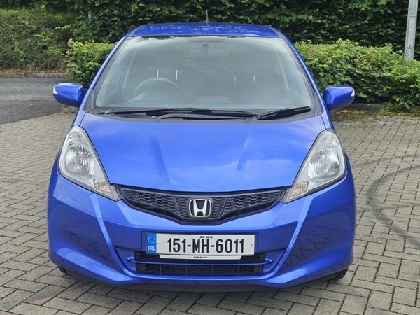 Honda Jazz PETROL MANUAL  * HIGH SPEC * NEW NCT *S 361445406