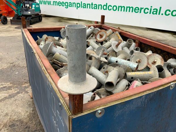 GALVANISED BOLT DOWN HANDRAIL BRACKETS. 361453506