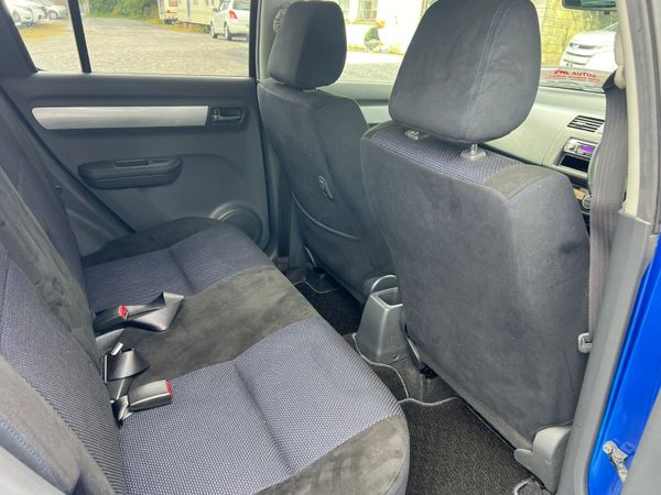 10 Suzuki Swift Autos 361475606