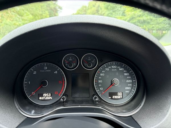 Audi A3 2012 TDI S LINE 361477019
