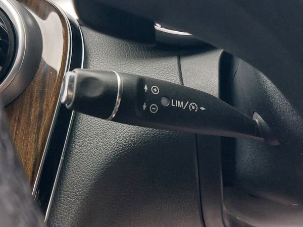Mercedes C200 Petrol Automatic Exclusive 2016 361485920