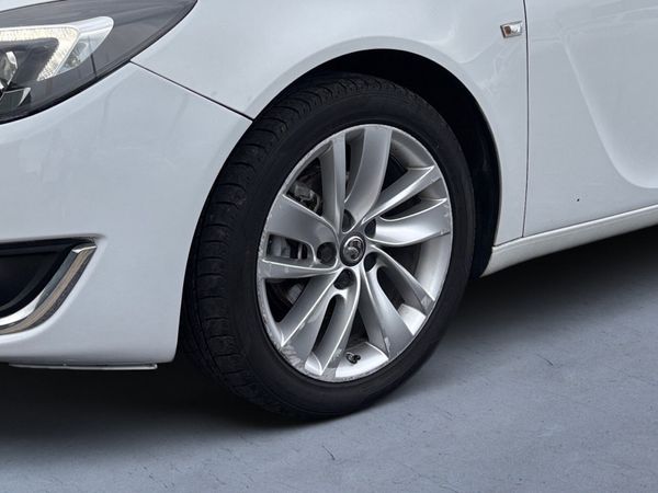Opel / Vauxhall Insignia 2014 High Specs New Nct 361529404