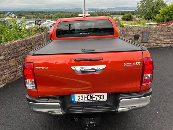 2023 Toyota Hilux  2.4 SR5 Double Cab as new 361559874