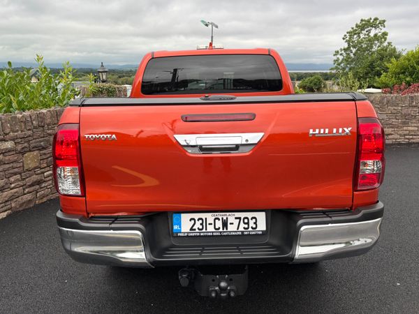 2023 Toyota Hilux  2.4 SR5 Double Cab as new 361559876