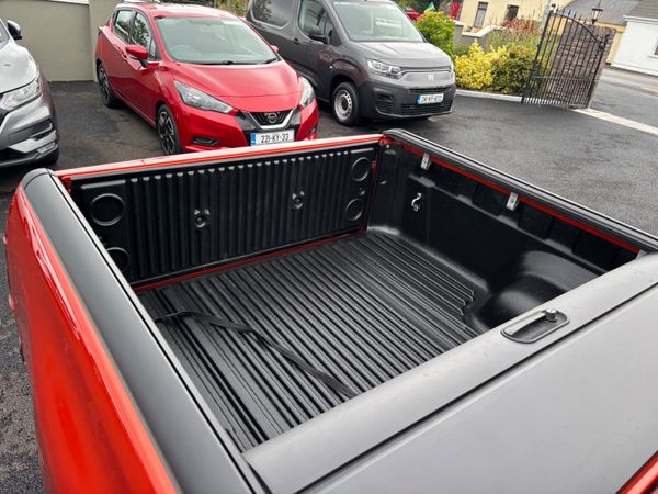 2023 Toyota Hilux  2.4 SR5 Double Cab as new 361559877