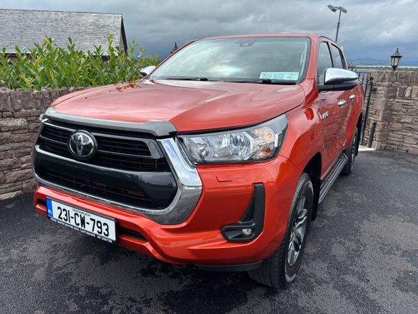 2023 Toyota Hilux  2.4 SR5 Double Cab as new 361561791