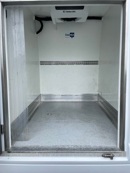 Sprinter 317/36 Multi Temp Feezer/Chiller 361576128