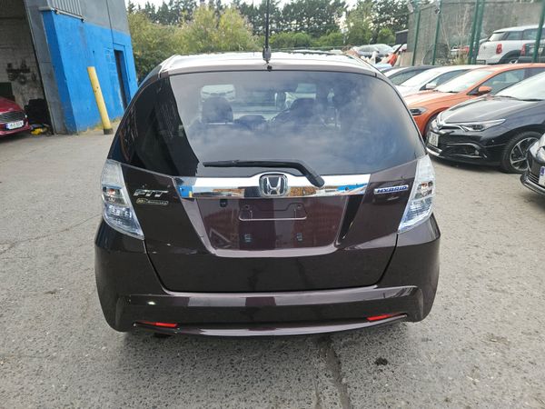 2012 Honda fit 1.3 Hybrid  Automatic 361604017