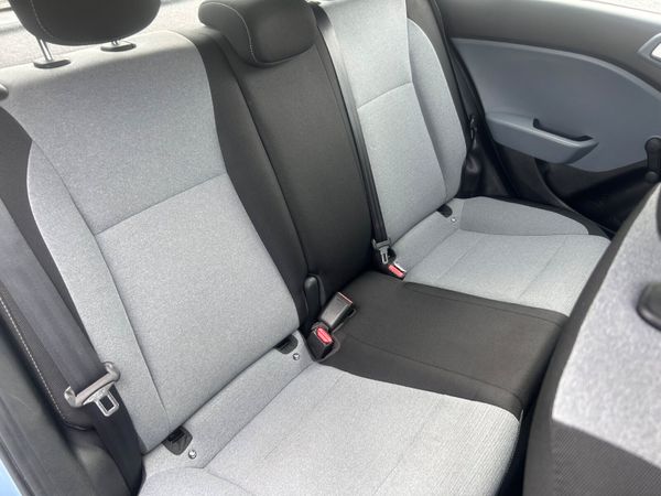 Hyundai i20 2015 1.2 petrol 361632077