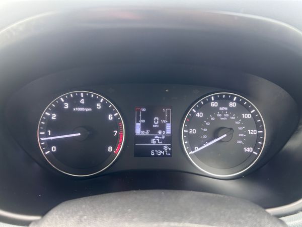 Hyundai i20 2015 1.2 petrol 361632091