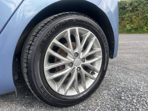 Hyundai i20 2015 1.2 petrol 361632093