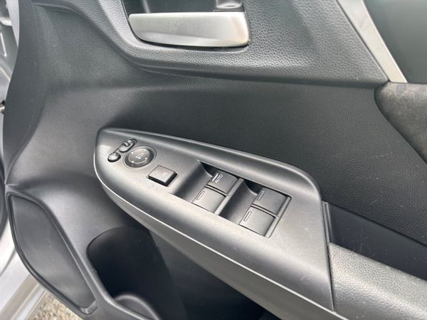 192 Honda Fit 1.5L PETROL-HYBRID AUTO 1YR WARRANTY 361645647