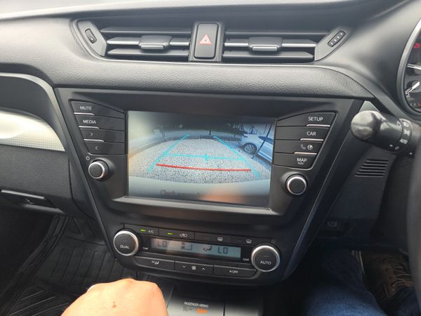 Toyota Avensis 2015 361664959