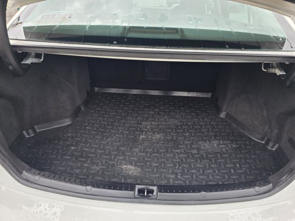 Toyota Avensis 2015 361664952