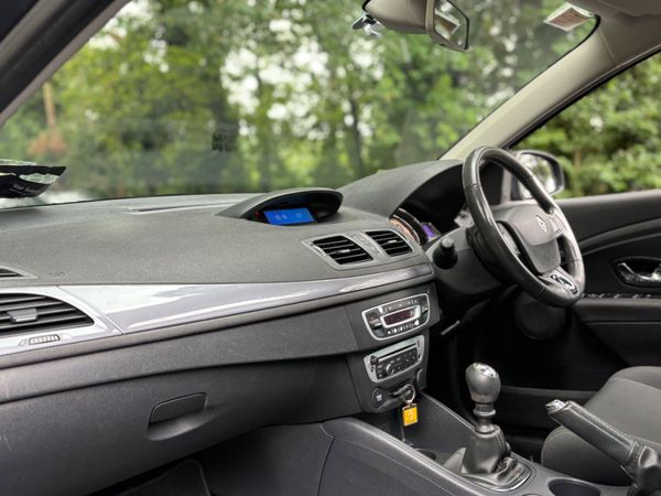 2015 Renault Megane 1.5 dCi 95 LIMITED 361669111