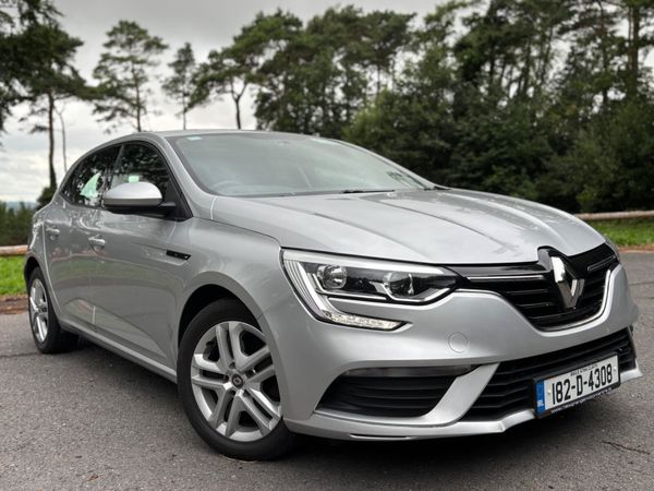 181 Renault Megane 1.2 TCE 130 EXPRESSION 361669645