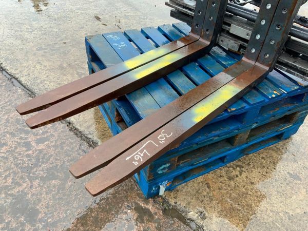 KAUP 3T429  FOUR FORK ADJUSTABLE CARRIAGE. 361674334
