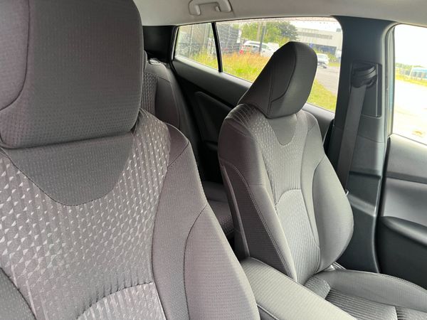 TOYOTA PRIUS 2018, 1.8 HYBRID AUTO LOW KMS 361677354