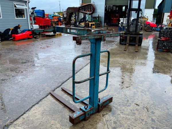 SELF LEVELLING PALLET FORKS....HIAB....212-1. 361672685