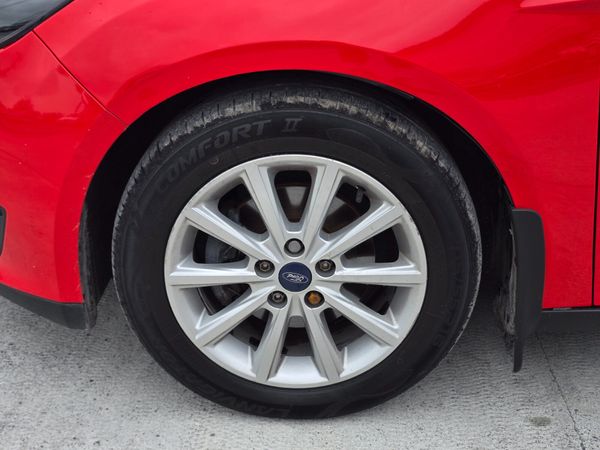 FORD FOCUS 1.5 TDCI TITANIUM HIGH SPEC 1 OWNER 361681379