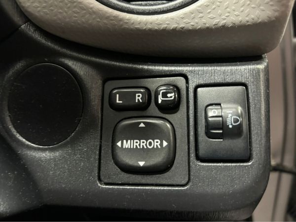 Toyota Yaris 1.0 Petrol 5DR AUTO LOW KM 361733729