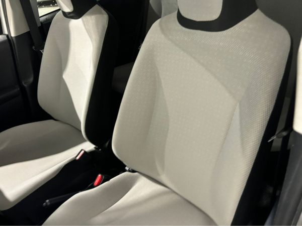 Toyota Yaris 1.0 Petrol 5DR AUTO LOW KM 361733721