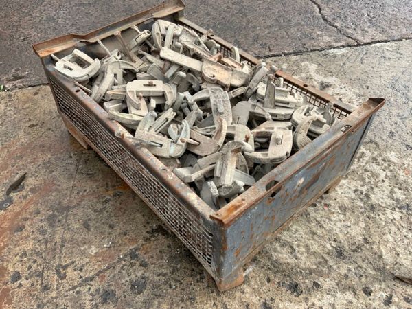 DOKA SHUTTERING FORMWORK  CLAMPS 361761840