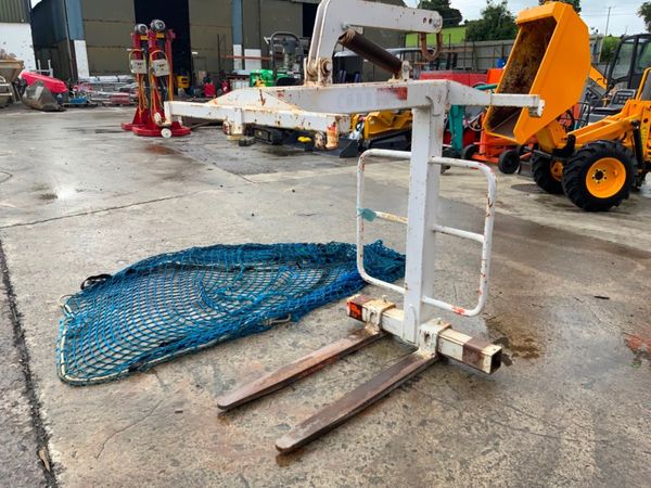 2200 kgs CRANE FORK ATTACHMENT...212-2 361761970