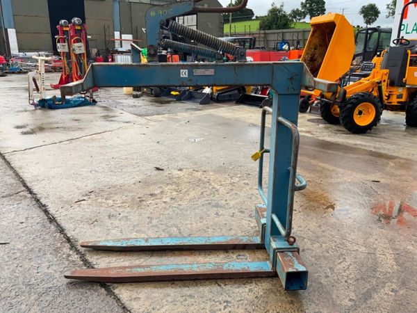 CONQUIP HIAB / CRANE PALLET FORKS........90c. 361762063