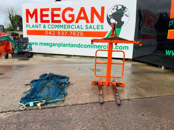 EICHINGER 2000kg CRANE FORK ATTACHMENT...90-2. 361762133