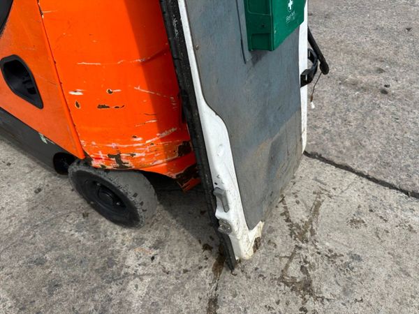 2015 crafter sprinter rear left door 361763584