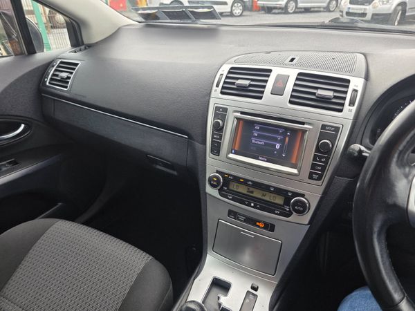 Toyota Avensis 2013 Automatic 361774069