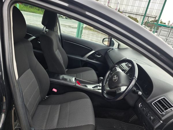 Toyota Avensis 2013 Automatic 361774063