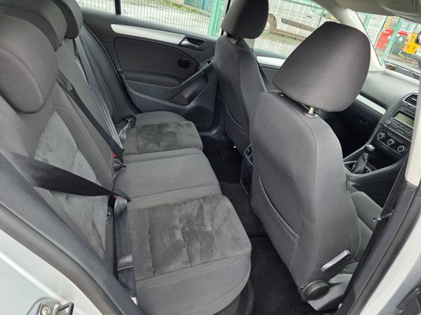 Volkswagen Golf 2010 361773746