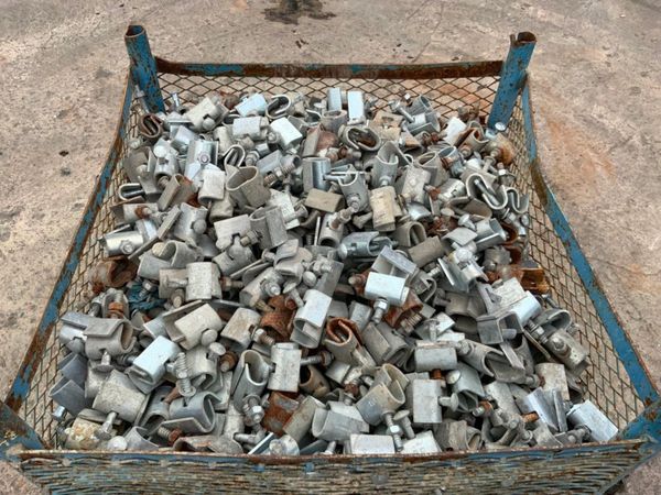 GALVANISED UNIVERSAL BEAM / SCAFFOLDING COUPLERS. 361788055