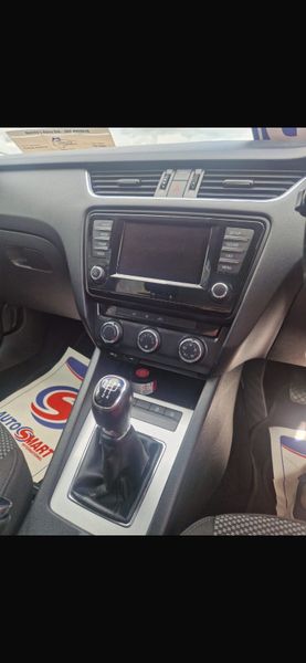 Skoda Octavia 2016 361788847