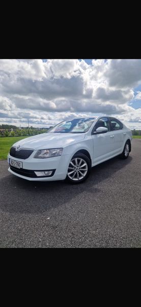Skoda Octavia 2016 361788855