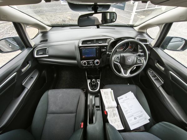 HONDA JAZZ 1.3 i-VTEC SE, NCT 01/06/2026 361780381