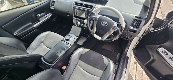 2015 Toyota Prius Alpha(TOP SPEC) 6 MONTH WARRANTY 361796052