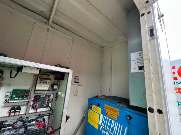 28 x 9 welfare unit , toilet , generator kitchen. 361793880