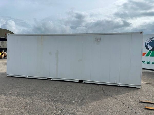 28 x 9 welfare unit , toilet , generator kitchen. 361793897