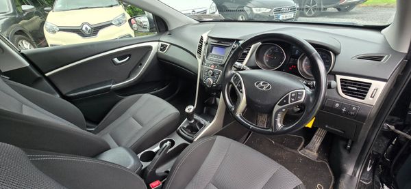 Hyundai i30 2016 361834619