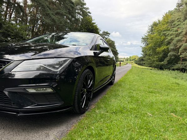 SEAT Leon 2019 1.5 TSI FR Cupra Styling 361832961