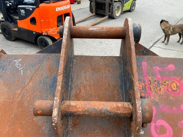48" RIDDLE BUCKET......65mm PINS......1567t. 361877747