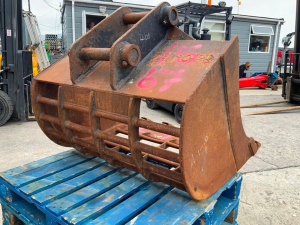 48" RIDDLE BUCKET......65mm PINS......1567t. 361877748