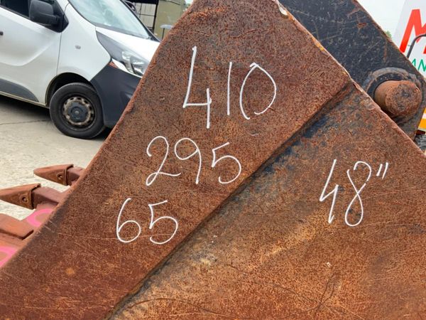 48" RIDDLE BUCKET......65mm PINS......1567t. 361877743