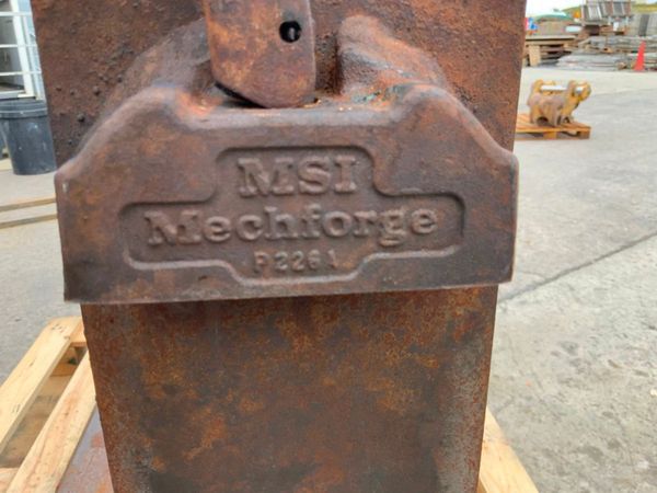 HYDRAULIC EXTENDING FORKS...20" CARRIAGE..4160. 361885741